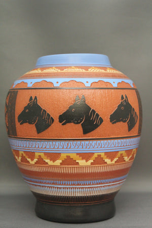 Large Horsehead Pottery