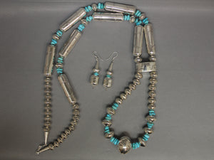 Handmade Beaded Jaclaw with Turquoise Beads